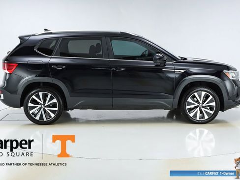 Used 2024 Volkswagen Taos SE FWD image 47