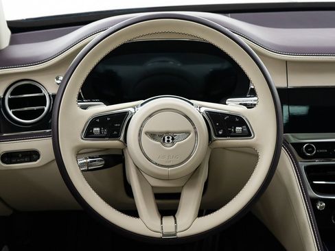 Used 2026 Bentley Flying Spur Plug-In Hybrid AWD/4WD image 31