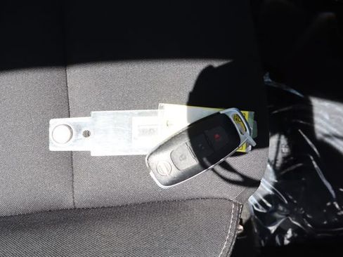 Used 2024 Nissan Rogue S FWD image 48
