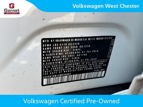 Used 2025 Volkswagen Tiguan SE R-Line AWD/4WD image 12
