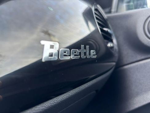 Used 2019 Volkswagen Beetle 2.0T S image 39