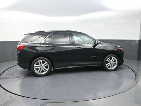 Used 2020 Chevrolet Equinox Premier FWD image 9