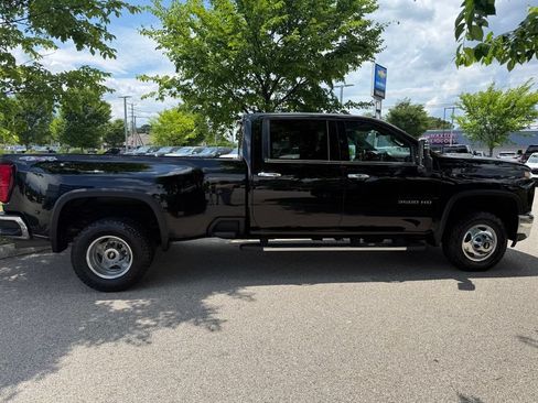 Used 2021 Chevrolet Silverado 3500 LTZ w/ LTZ Plus Package AWD/4WD image 5