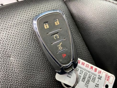 Used 2022 Chevrolet Equinox Premier image 27