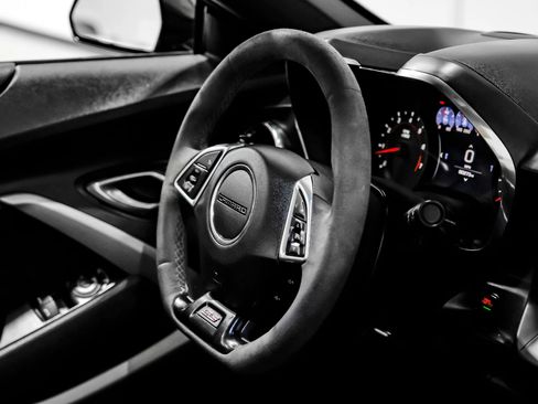Used 2019 Chevrolet Camaro SS RWD image 20