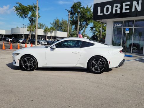Used 2024 Ford Mustang Premium RWD image 8