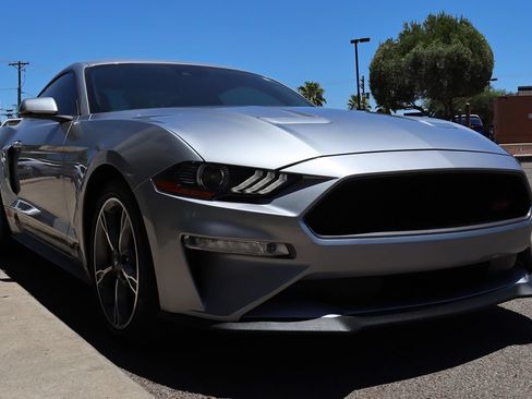 Used 2023 Ford Mustang GT Premium w/ Equipment Group 401A RWD image 18