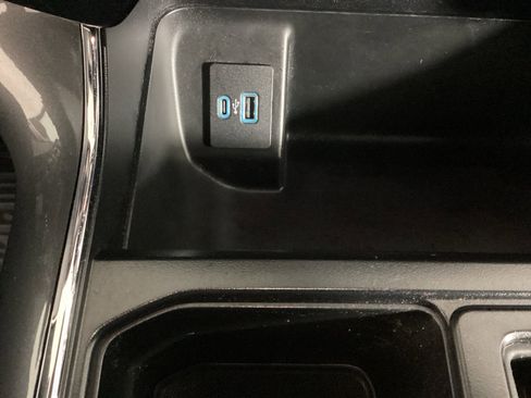 Used 2023 Ford F150 XLT w/ Equipment Group 302A High image 30