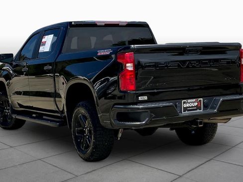 Used 2024 Chevrolet Silverado 1500 Custom Trail Boss w/ LPO, Dark Essentials Package image 12