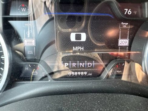 Used 2023 RAM 1500 Laramie AWD/4WD image 14