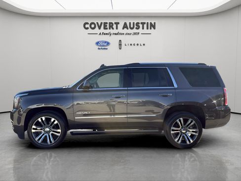 Used 2020 GMC Yukon Denali w/ Denali Ultimate Package image 2