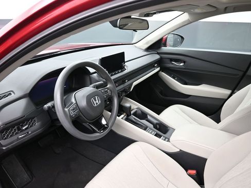 Certified 2023 Honda Accord EX image 26