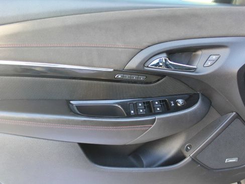 Used 2015 Chevrolet SS image 10