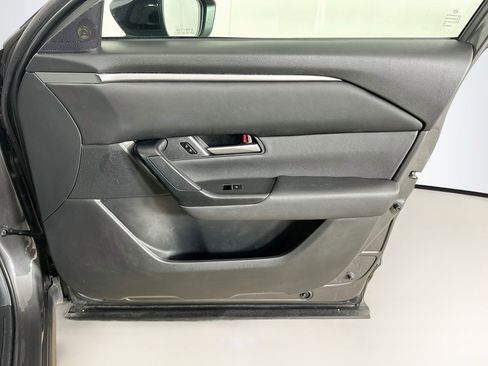 Used 2025 MAZDA CX-50 AWD 2.5 S w/ Preferred Package image 32