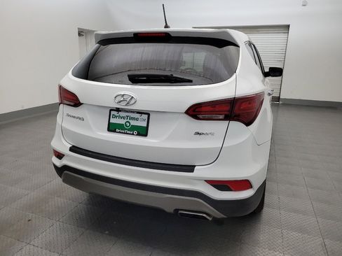 Used 2018 Hyundai Santa Fe Sport FWD image 7