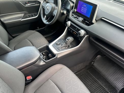 Certified 2024 Toyota RAV4 XLE w/ Convenience Package image 15