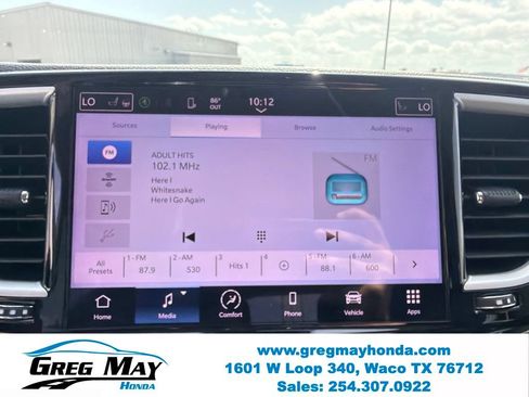 Used 2022 Chrysler Pacifica Touring-L FWD image 17