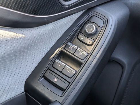 Used 2018 Subaru Crosstrek 2.0i Limited image 25