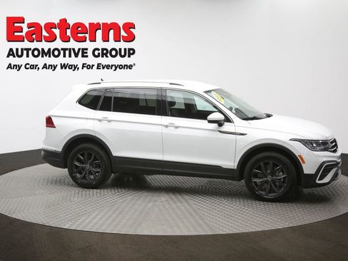 Used 2024 Volkswagen Tiguan Wolfsburg Edition image 45