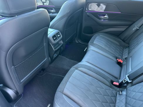 Certified 2025 Mercedes-Benz GLE 53 AMG 4MATIC image 13