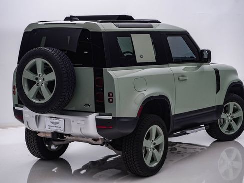 Used 2023 Land Rover Defender 110 75th Limited Edition AWD/4WD image 11
