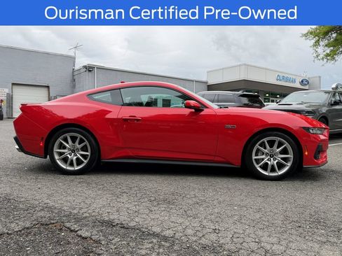 Used 2025 Ford Mustang GT Premium RWD image 9