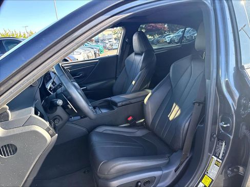 Used 2024 Lexus ES 300h F Sport w/ Accessory Package (Z1) FWD image 22