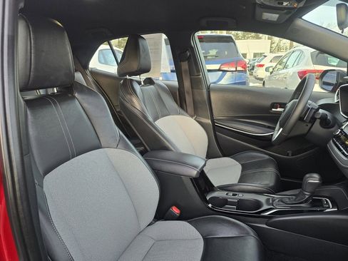 Certified 2025 Toyota Corolla XSE image 14