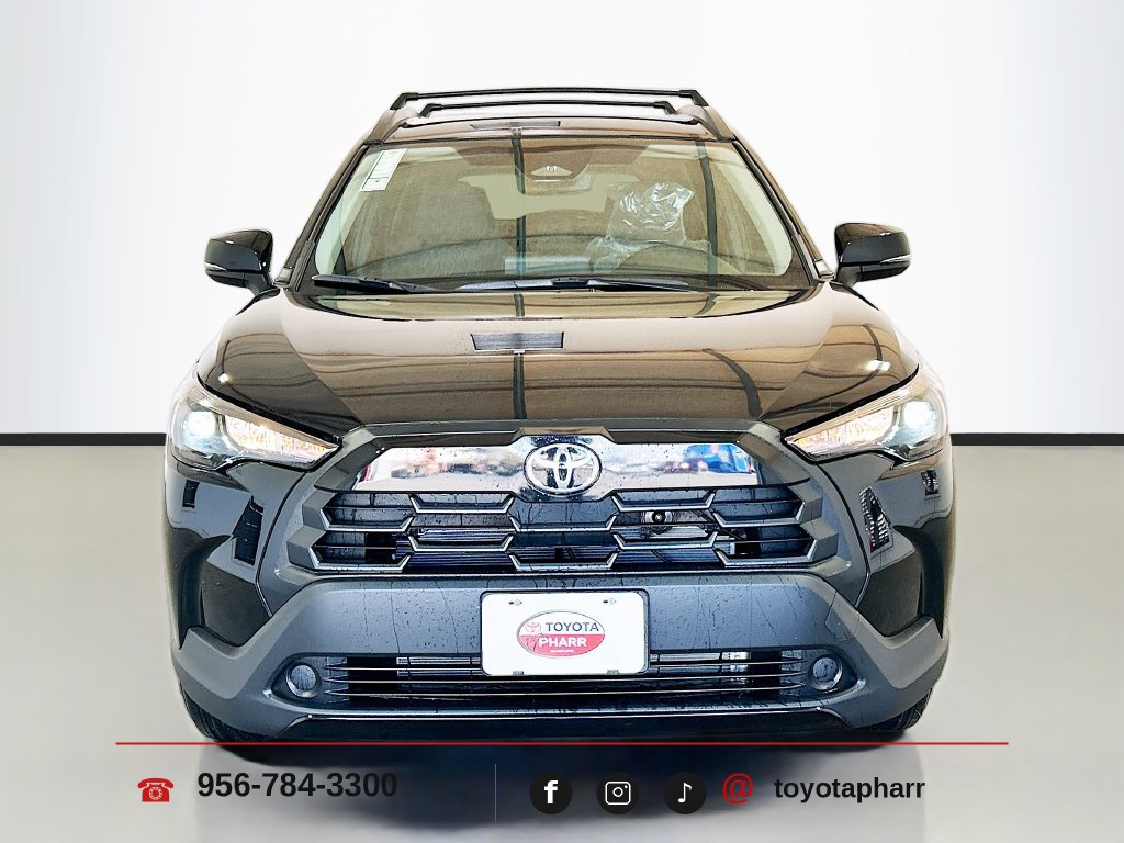 New 2026 Toyota Corolla Cross LE FWD image 2