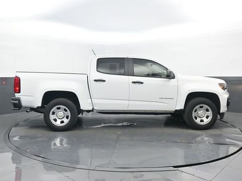 Used 2022 Chevrolet Colorado W/T image 2