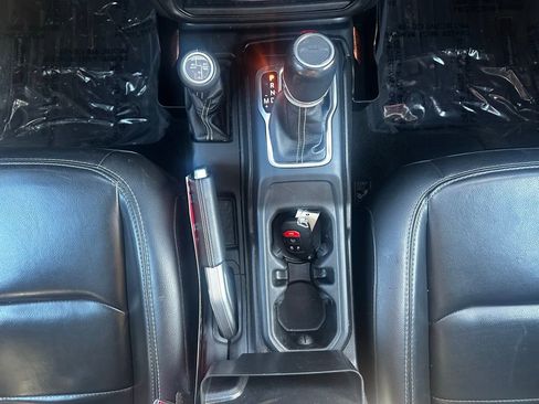 Used 2021 Jeep Gladiator Overland w/ Popular Equipment Package image 10