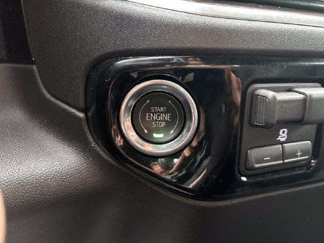 Used 2026 GMC Sierra 1500 Elevation AWD/4WD image 17
