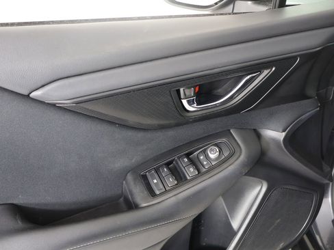 Used 2023 Subaru Outback Premium image 19