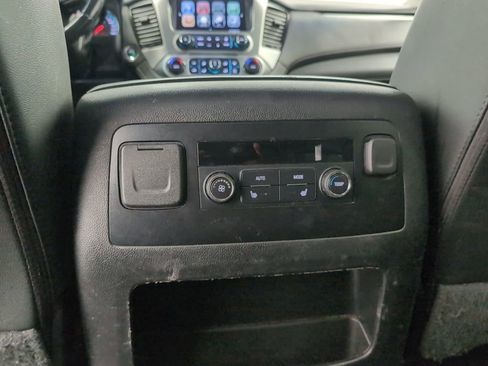 Used 2019 GMC Yukon XL SLT image 25