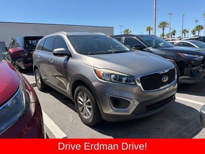 Used 2017 Kia Sorento LX