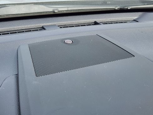 Used 2015 Toyota Camry SE image 21