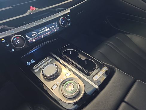 Used 2023 Genesis G80 2.5T AWD/4WD image 24