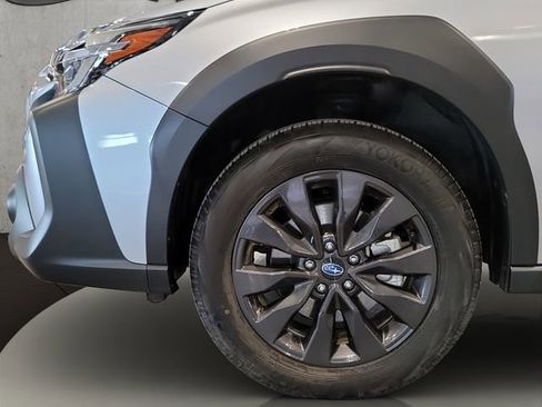 Used 2025 Subaru Outback Onyx Edition AWD/4WD image 22