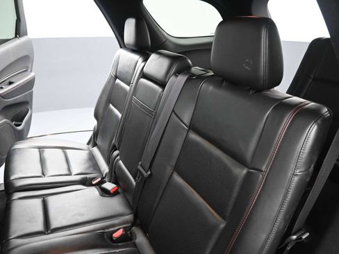 Used 2023 Dodge Durango GT image 28