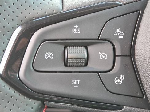New 2026 Chevrolet TrailBlazer RS w/ Convenience Package FWD image 28