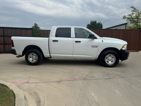 Used 2018 RAM 1500 Tradesman w/ Popular Equipment Group AWD/4WD image 2