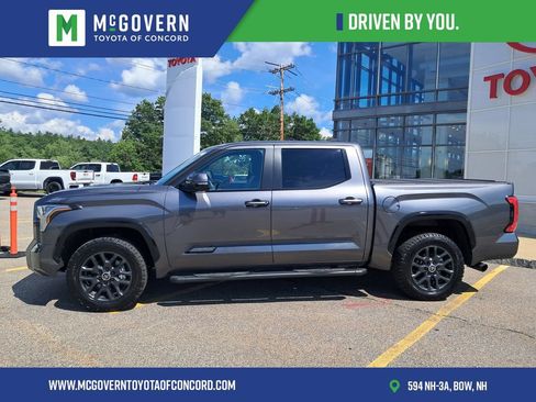 Used 2024 Toyota Tundra Platinum AWD/4WD image 2