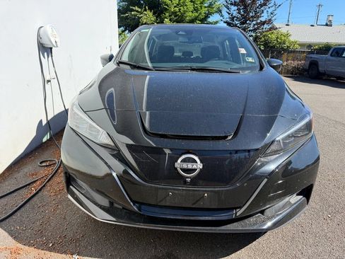 Certified 2024 Nissan Leaf SV Plus FWD image 3