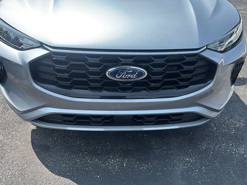 Used 2024 Ford Escape ST-Line AWD/4WD image 7