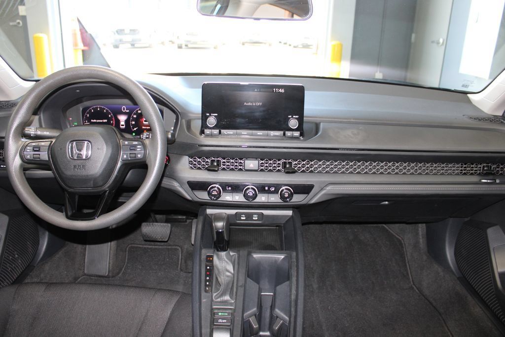 Used 2023 Honda Accord LX image 13