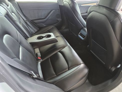 Used 2023 Tesla Model 3 Standard Range image 30
