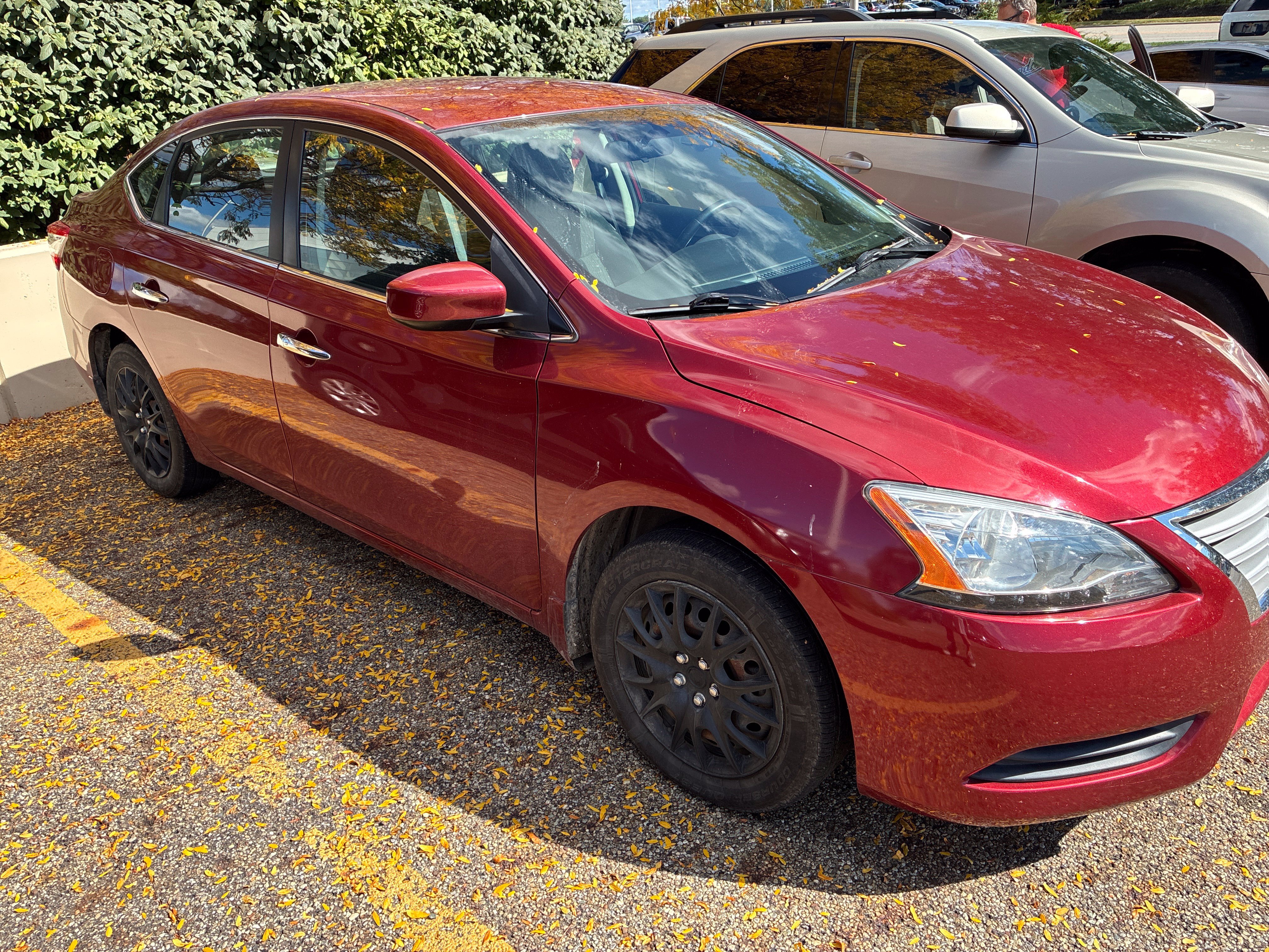 Used 2015 Nissan Sentra SV FWD image 4