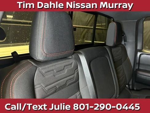 Used 2023 Nissan Frontier PRO-4X w/ Technology Package AWD/4WD image 19