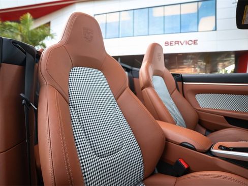 Used 2024 Porsche 911 Turbo S image 41