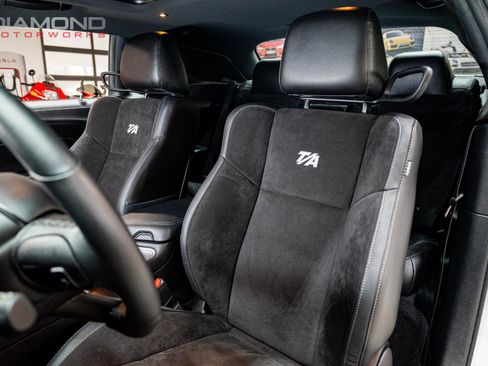 Used 2023 Dodge Challenger R/T w/ T/A Package image 98